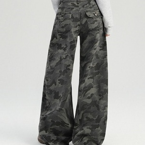 Jeans Baggy Personnalisables pour Femmes – Denim Respirant, Coupe Ample, Motif Camouflage, Style Décontracté Tendance, OEM Disponible - Product Image 4