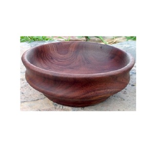 Tazón de Madera Hecho a Mano para Servir Ensaladas Frescas, Frutas, Arroz, Pasta, Pan, Bocadillos y Comidas Familiares - Product Image 5