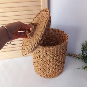 Cesta de basura ecológica de ratán, perfecta para uso en interiores, dormitorio, oficina y organización del baño, tejida a mano en India. - Product Image 3