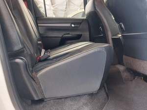 Toyota Hilux 2.8 GD-6 Double Cab 4x4 GR Sport d'occasion 2025 - Product Image 6
