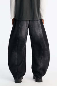 Jeans de mezclilla lavados personalizados de alta calidad, jeans casuales holgados para hombre, jeans de estilo urbano para hombre - Product Image 3