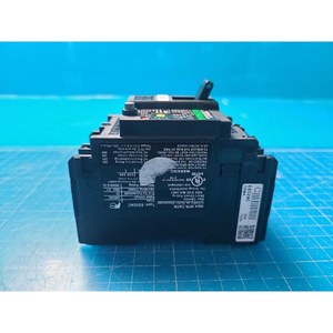 Disjoncteur différentiel Fuji EG52AC EG52AC(20A) d'occasion – Pièces d'équipement semi-conducteur de la génération précédente - Product Image 1