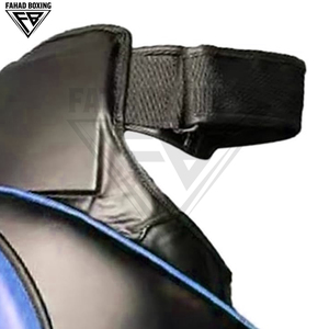 Protector de Muslos para Boxeo, Color Azul y Negro, Ligero, Alta Resistencia a Impactos, Mejor Rendimiento, Nuevo, Moderno, Hecho a Medida - Product Image 4