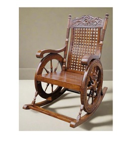 เก้าอี้โยกไม้ชีแชมทำมือ ดีไซน์ดั้งเดิมพร้อมพนักพิงลายตาราง หัวพนักพิงแกะสลัก ที่วางแขนโค้ง ไม้คุณภาพพรีเมียม - Product Image 1