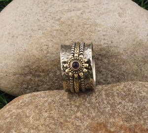 แหวนดอกไม้ประดับพลอยอเมทิสต์ธรรมชาติทรงเบเซล เงินแท้ 925 แหวนลายดอกไม้ แหวนประจำเดือนกุมภาพันธ์ เครื่องประดับสำหรับงานปาร์ตี้ - Product Image 5