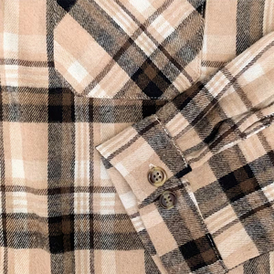 Veste en flanelle à capuche pour homme avec logo sur le devant, fermeture boutonnée, tissu doux en polyester/coton, vêtement décontracté élégant pour l'extérieur - Product Image 4