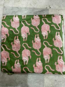 Tissu en coton durable de qualité export, non-tissé, géométrique abstrait, lavé, poids moyen, pour oreillers, robes, jupes et sacs pour filles et garçons - Product Image 2