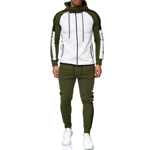 Vêtements pour hommes exclusifs, mélange premium, uniforme sportif isolé haut et bas, fournisseur - Product Image 2