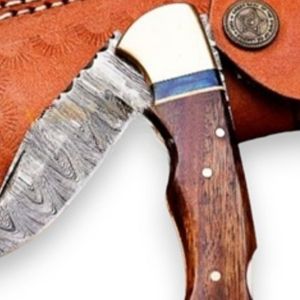 Couteaux pliants d'extérieur faits à la main avec lame à motif Damas, manche en bois, clip de poche, étui en cuir et tige d'affûtage pour le camping - Product Image 6