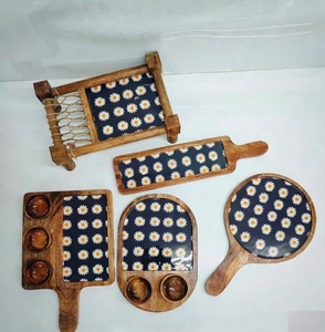 Hot Selling Natural Wooden Dinnerware <b>Set</b> With Pizza Platter Chopping Board Foods Serving Tray And Platter Households Item - Product Image 6