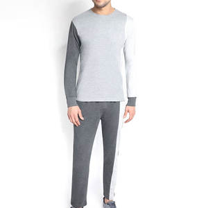 ชุดวอร์มผู้ชายแบบสวมใส่สบาย น้ำหนักเบา เหมาะสำหรับวิ่ง จำนวนมาก - Product Image 1