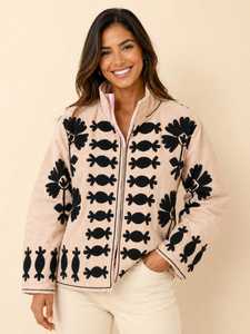 Blazer de Invierno para Mujer, Bordado Floral, Terciopelo Suzani, Chaquetas de Terciopelo Boho Hechas a Mano, Regalo para Ella, Regalos para Maestras, Regalo de Aniversario - Product Image 1