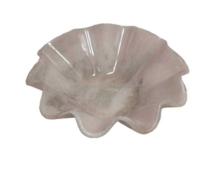 Bol à fruits en résine et bol décoratif moderne en résine, grande décoration d'intérieur avec un design unique de bol à fruits pour le comptoir de cuisine - Product Image 1