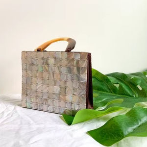 Best Fashion Mother of Pearl Inlay <b>Clutch</b> Handbag in <b>White</b> MOP with Chains for Girls & Ladies - Product Image 3