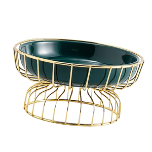 Frutero de metal con base de alambre dorado de lujo, elegante bandeja para aperitivos con pedestal para decoración moderna del hogar, hoteles y fiestas. - Product Image 4
