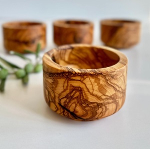 Bol à collation en bois d'olivier authentique de haute qualité, fait main, écologique, durable, style américain - Product Image 1
