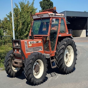 Tractor Agrícola Fiat 110-90 DT 4WD Listo Para Trabajar, Ideal Para Operaciones Agrícolas Modernas y Condiciones de Suelo Difíciles - Product Image 3
