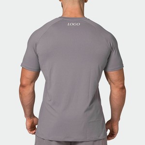 T-shirt gris à manches raglan pour homme, impression numérique personnalisée, séchage rapide, coupe ample, col rond, tricoté, anti-UV, OEM ODM - Product Image 3