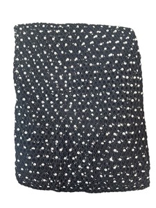 Tela de nailon con lentejuelas negras al por mayor, con malla hexagonal abierta y adornos de lentejuelas blancas brillantes para vestidos de fiesta - Product Image 2