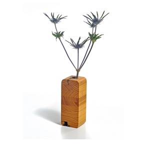 Vase à fleurs classique en bois brun pour la décoration intérieure avec fleurs artificielles à longue tige, idéal pour l'étiquetage privé - Product Image 1