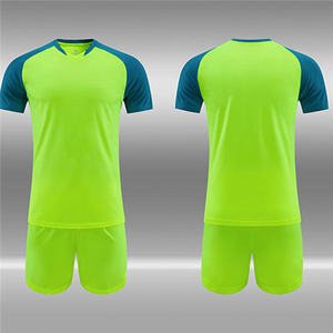 Camiseta de fútbol negra lisa para equipos y eventos deportivos, torneos, venta al por mayor, MOQ bajo - Product Image 3
