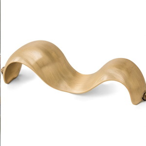Reposacucharas de Latón Hecho a Mano - Puente Metálico para Cubiertos con Acabado Natural Miel y Satinado Suave Frotado a Mano para Mesa de Comedor - Product Image 2