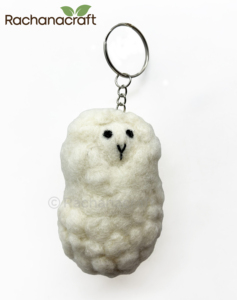 Llavero de Animales Hecho a Mano con Técnica de Fieltro |   Colgante de lana hecho a mano con diseño de perro y oveja |   Llavero Ecológico para Mascotas, Regalo - Product Image 3