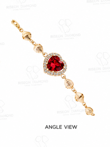 Elegante pulsera en oro de 18 quilates con halo de rubí en forma de corazón, eslabones inspirados en conchas con diamantes naturales, diseño romántico de alta costura y lujo. - Product Image 6