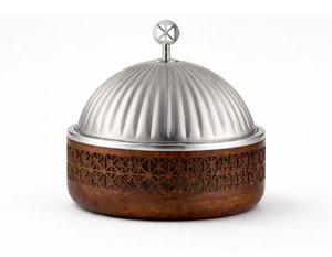 <b>Set</b> of 3 Luxury Gold Fluted Casseroles Stainless Steel Round Food Warmer Serving <b>Pots</b> with Wooden Legs and Silver Mirror Lids - Product Image 4