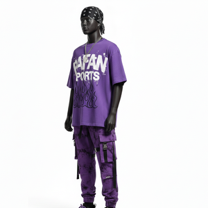 Ensemble t-shirt et pantalon cargo homme en coton polyester premium 240 GSM, imprimé flamme violet noir, logo personnalisé, 2 pièces - Product Image 4