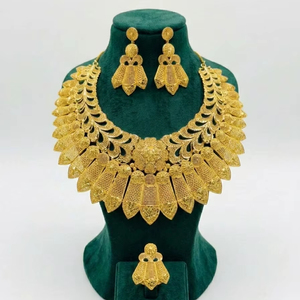 Ensemble collier et boucles d'oreilles pour femme, en alliage de cuivre plaqué or 14 carats, cadeau de mariage ou d'anniversaire |   Mariage traditionnel tendance - Product Image 1