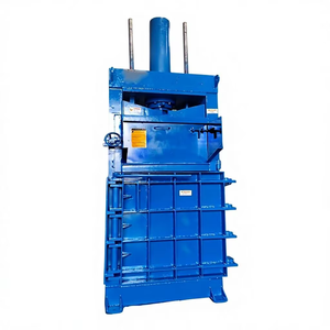 Presse à balles pour le recyclage de papier usagé, aluminium, bouteilles en plastique, emballages en feuille d'aluminium - Product Image 1