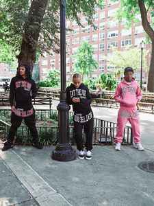 Conjunto de pantalones de chándal con capucha de 2 piezas de Algodón 100% con logotipo personalizado estampado ropa de calle de gran tamaño chándal traje bordado vintage - Product Image 5