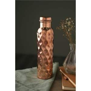 Botella de Agua de Cobre Puro de 1000 ml, Diseño Martillado en Forma de Panal, Hermética, Recipiente de Cobre Ayurvédico para la Salud, Botella Deportiva para Gimnasio - Product Image 6