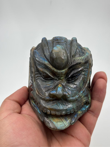 Escultura de Máscara Oni de Labradorita |   Guardián Demoníaco Japonés Tallado a Mano para Decoración Gótica, Coleccionistas y Regalos - Product Image 5