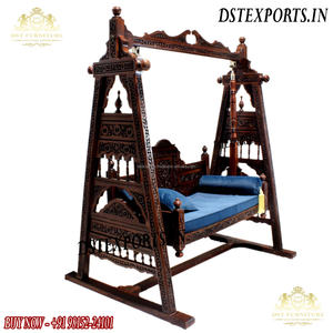 Columpio de madera de teca diseñado por pavo real para el hogar, Columpio de madera de teca tallada de pavo real para interiores, columpio tallado de pavo real antiguo en negro - Product Image 4