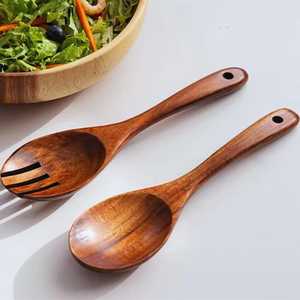 Ensemble de cuillères à salade en bois naturel faites à la main |   Ustensiles de cuisine écologiques en 2 pièces |   Compatible lave-vaisselle |   Curio Craft OEM - Product Image 6