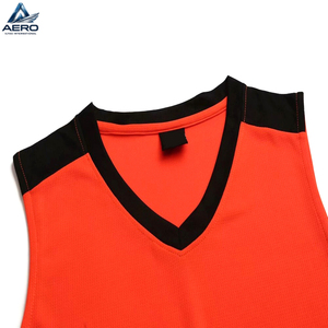 Uniforme de Baloncesto Deportivo Personalizado de Última Moda en Color Negro y Naranja de Alta Calidad - Product Image 6