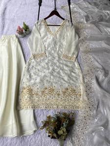 Prix d'usine OEM – Ensemble Sharara en soie blanche de qualité supérieure avec broderies florales, tenue ethnique indienne traditionnelle, ensemble Kurti prêt-à-porter, vente en gros - Product Image 5