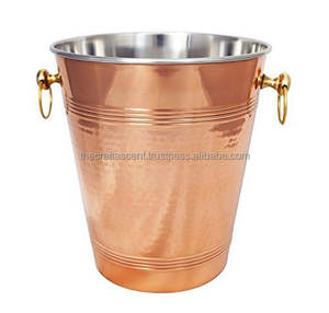 กระติกน้ำแข็งสแตนเลสสำหรับแคมป์ปิ้งและงานปาร์ตี้ ขายส่ง ปรับแต่งได้ตามต้องการ เป็นมิตรกับสิ่งแวดล้อม พร้อมหูหิ้ว - Product Image 1