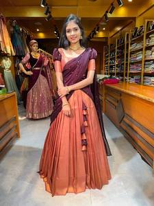 Lehenga Choli Royal Flora Designer Blossom Trail en soie enchantée, tissu respirant en soie, tenue traditionnelle parfaite. - Product Image 3