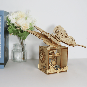 Carosello Musicale 3D in Legno: Kit Modello Fai-da-te per Regali di Natale, Compleanni e Festività - Cavallo da Carosello - Product Image 4