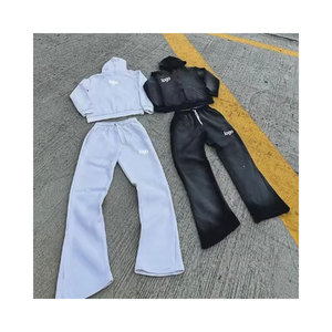 Ensemble de survêtement homme OEM personnalisé avec patch brodé vieilli, comprenant un sweat à capuche court zippé et un pantalon de survêtement délavé à l'acide, idéal pour l'hiver - Product Image 4
