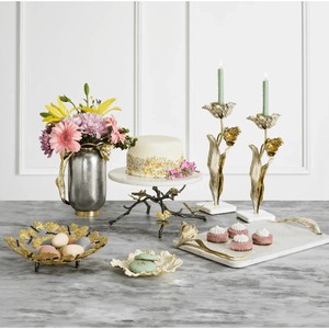 Candélabre en laiton doré avec motif papillon, porte-bougie à 4 branches, décoration d'intérieur, support à bougie en métal durable - Product Image 4
