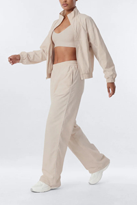 Conjunto Deportivo Casual Ligero para Mujer, con Chaqueta con Cierre y Cuello con Botones, Diseño 2 en 1, Material de Nailon - Product Image 3
