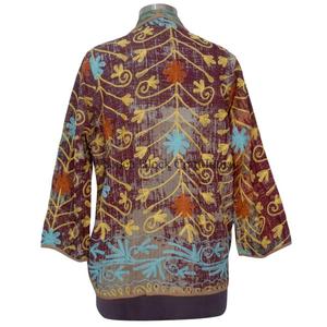 Veste Kantha pour femmes, faite à la main, vintage, manches longues, col en V, écologique, tricotée en coton indien, broderie, automne-hiver - Product Image 5