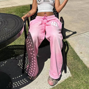 Pantalon de survêtement vintage décontracté pour homme, coupe oversize, avec logo personnalisé imprimé, effet délavé soleil, délavé à l'acide et orné de strass - Product Image 4