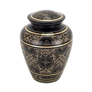 Urne funéraire en laiton gravée à la main de style antique européen/américain, de qualité supérieure, pour cendres d'animaux et d'adultes - Product Image 3