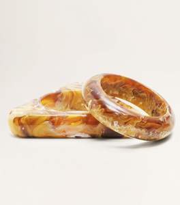 Pulseras de Madera y Resina Hechas a Mano de Diseño Exclusivo y Alta Calidad, Precio Personalizado en Pulseras Redondas Hechas a Mano - Product Image 3