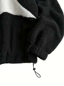 Veste zippée en polaire sherpa noire personnalisée avec patchwork étoilé contrastant sur le devant, vêtement d'extérieur décontracté chaud pour l'hiver - Product Image 3